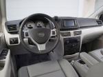 Volkswagen Routan 2008 года